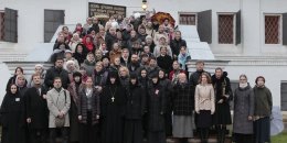 Конференция по лицевому и золотному шитью в Новодевичьем монастыре.